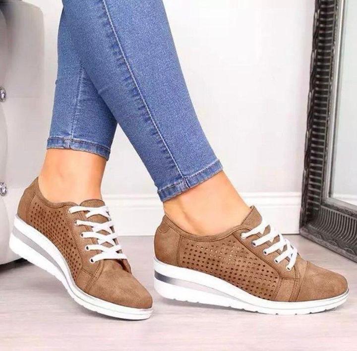 ZAPATOS EXTRA LIGEROS CON CORDONES MODELO 2022